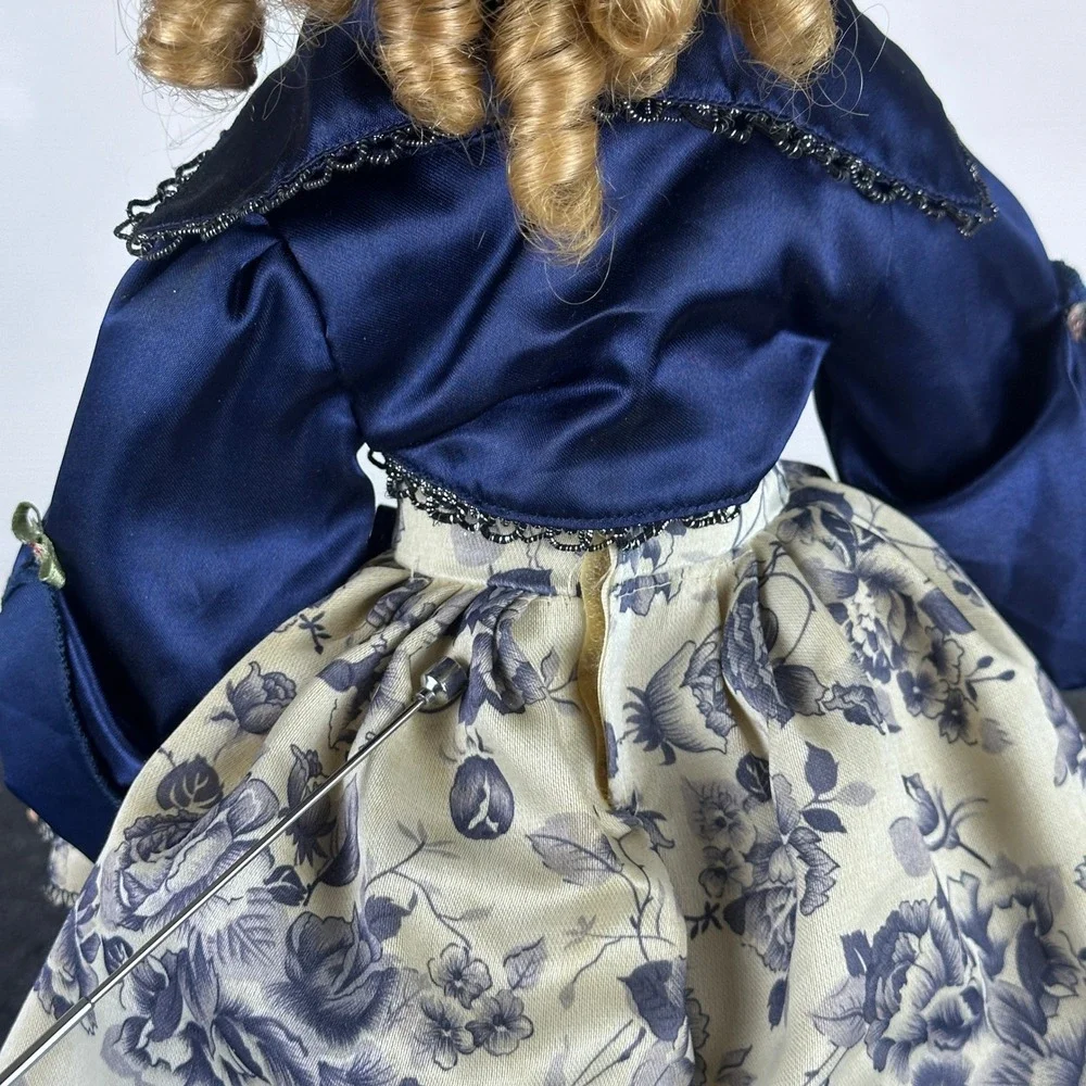 DanDee Collectors Choice Porcelain‎ Doll Victorian Blue Floral Gown 22 Inch